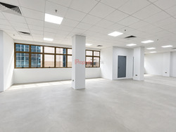 Hudson Industrial Building (D19), Factory #632883601